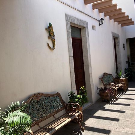Casa De Los Remedios 莫雷利亚 外观 照片